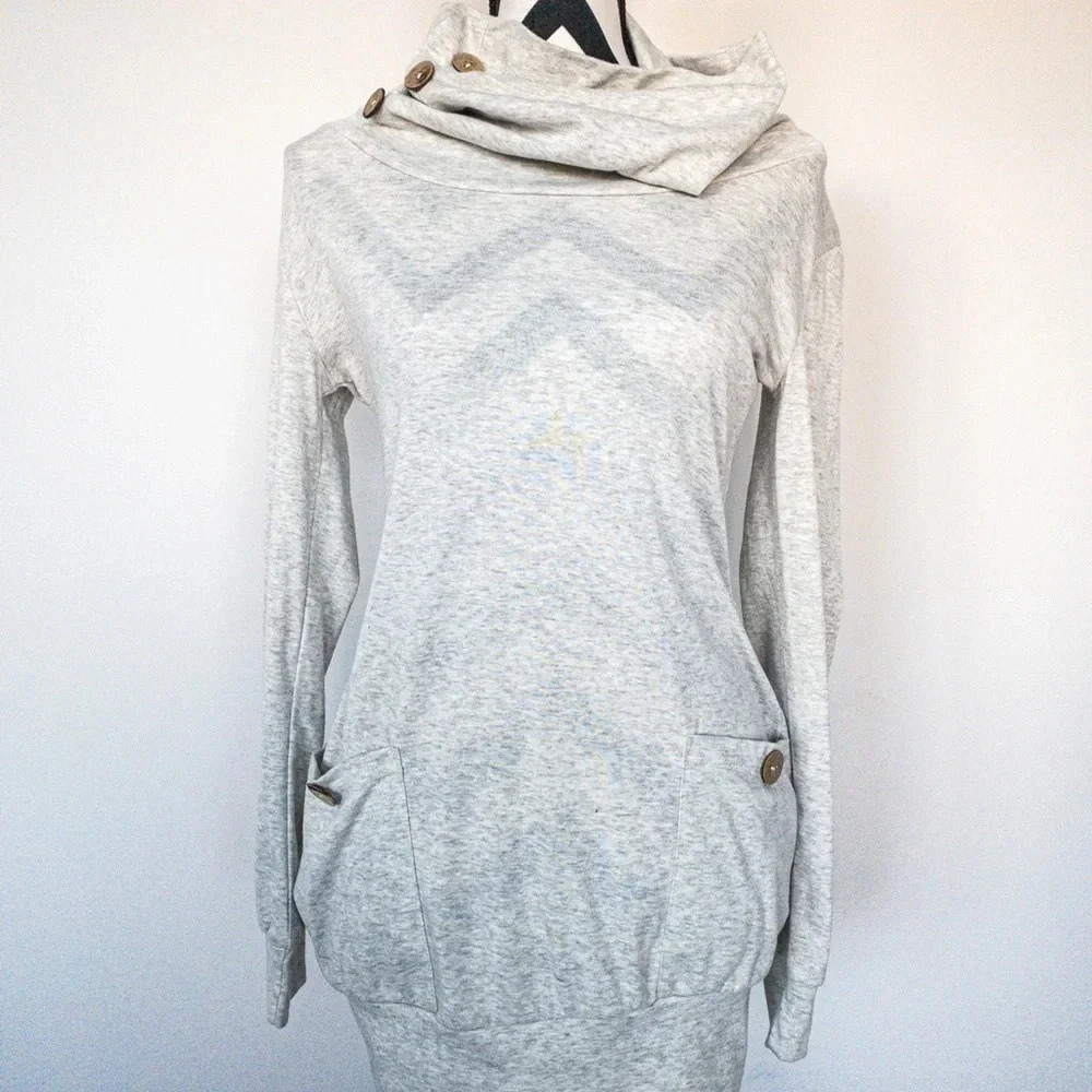 Light Grey Cowl Neck Sweater‎ Sz S
